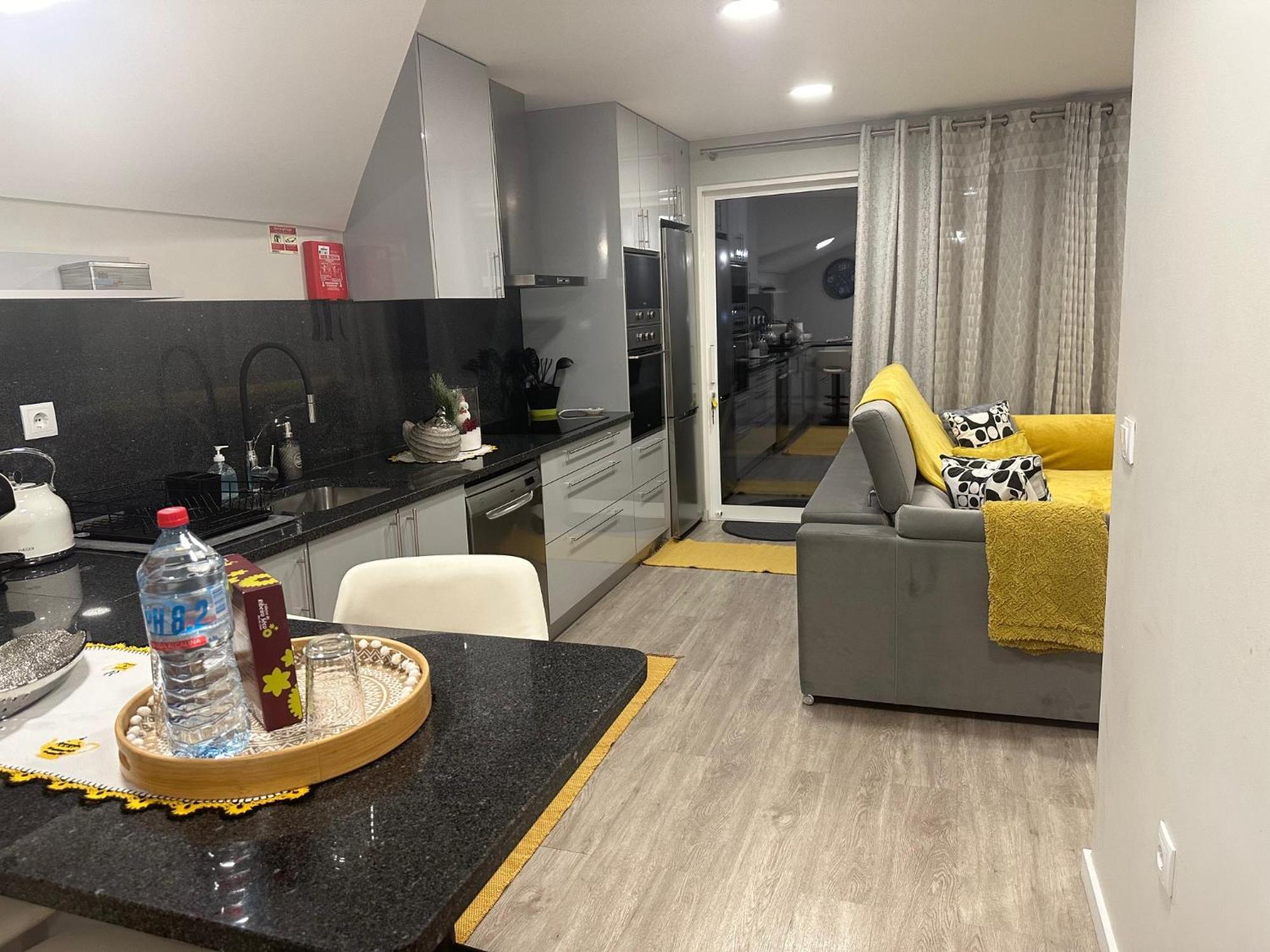 Zeza'S Sky Apartment Calheta  Ngoại thất bức ảnh
